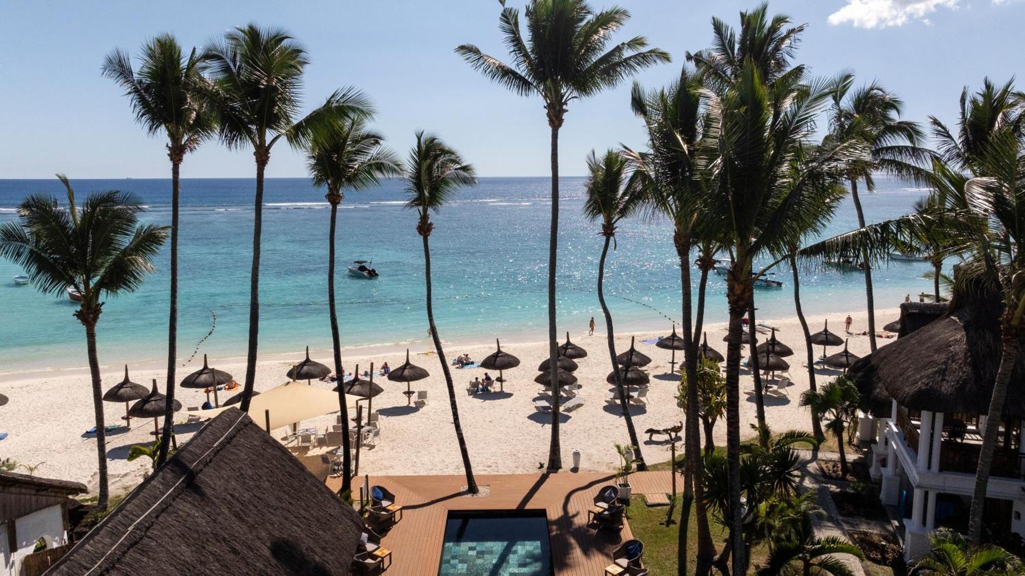 Constance Sakoa Boutik Hotell Trou aux Biches Exteriör bild