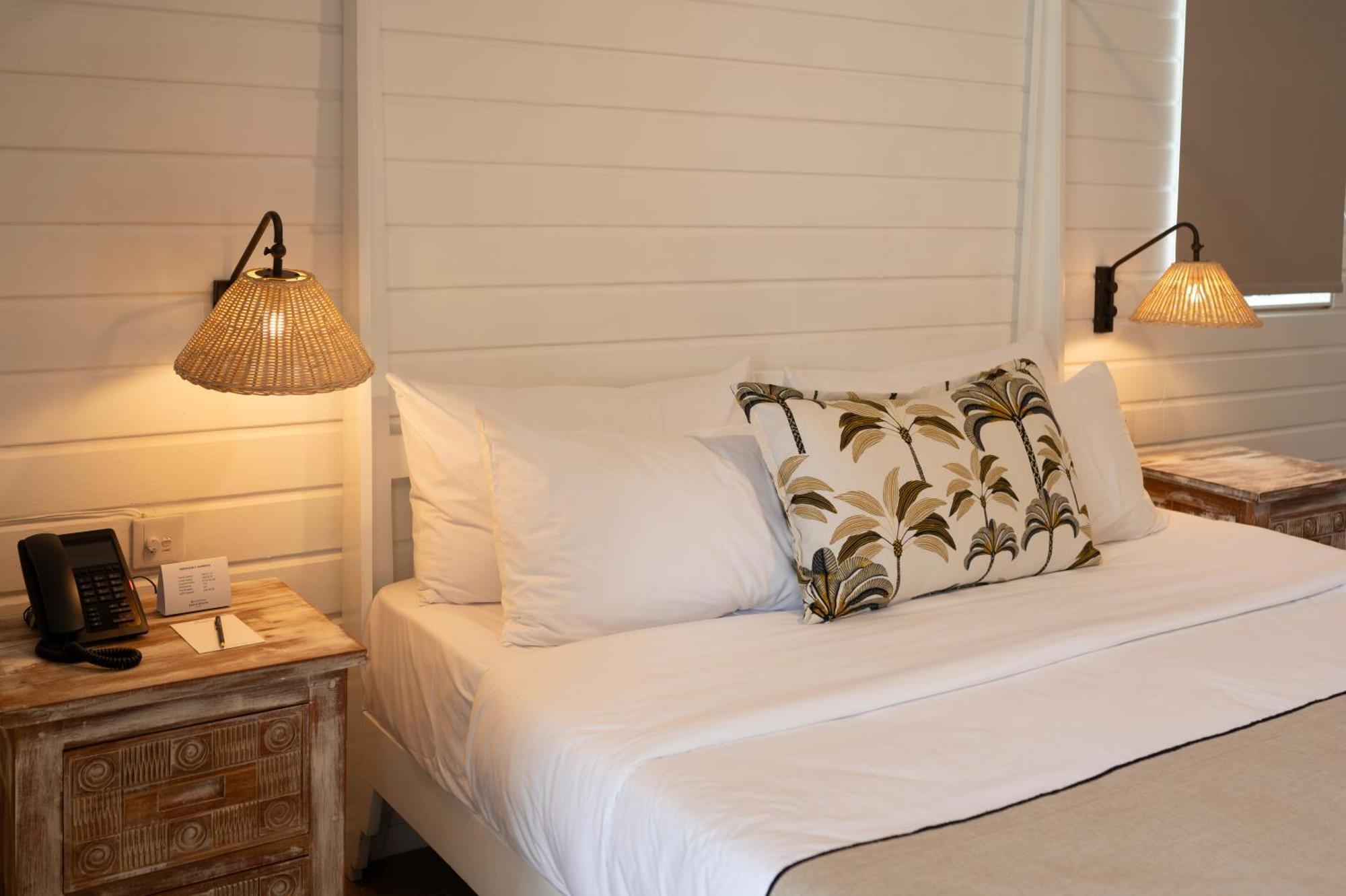 Constance Sakoa Boutik Hotell Trou aux Biches Exteriör bild