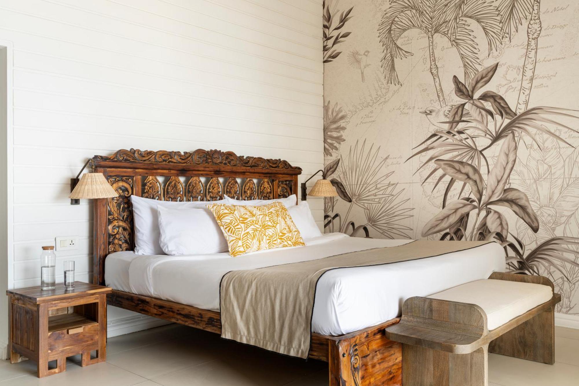 Constance Sakoa Boutik Hotell Trou aux Biches Exteriör bild