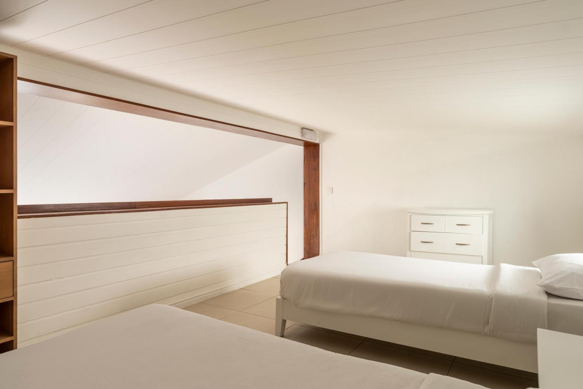 Constance Sakoa Boutik Hotell Trou aux Biches Exteriör bild