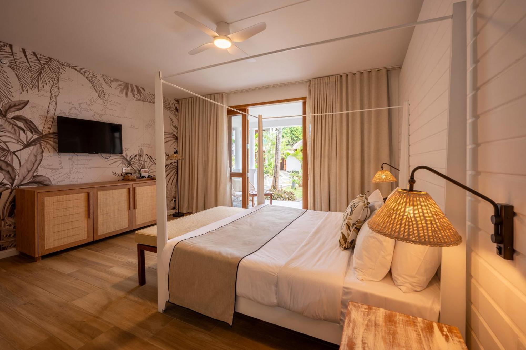 Constance Sakoa Boutik Hotell Trou aux Biches Exteriör bild