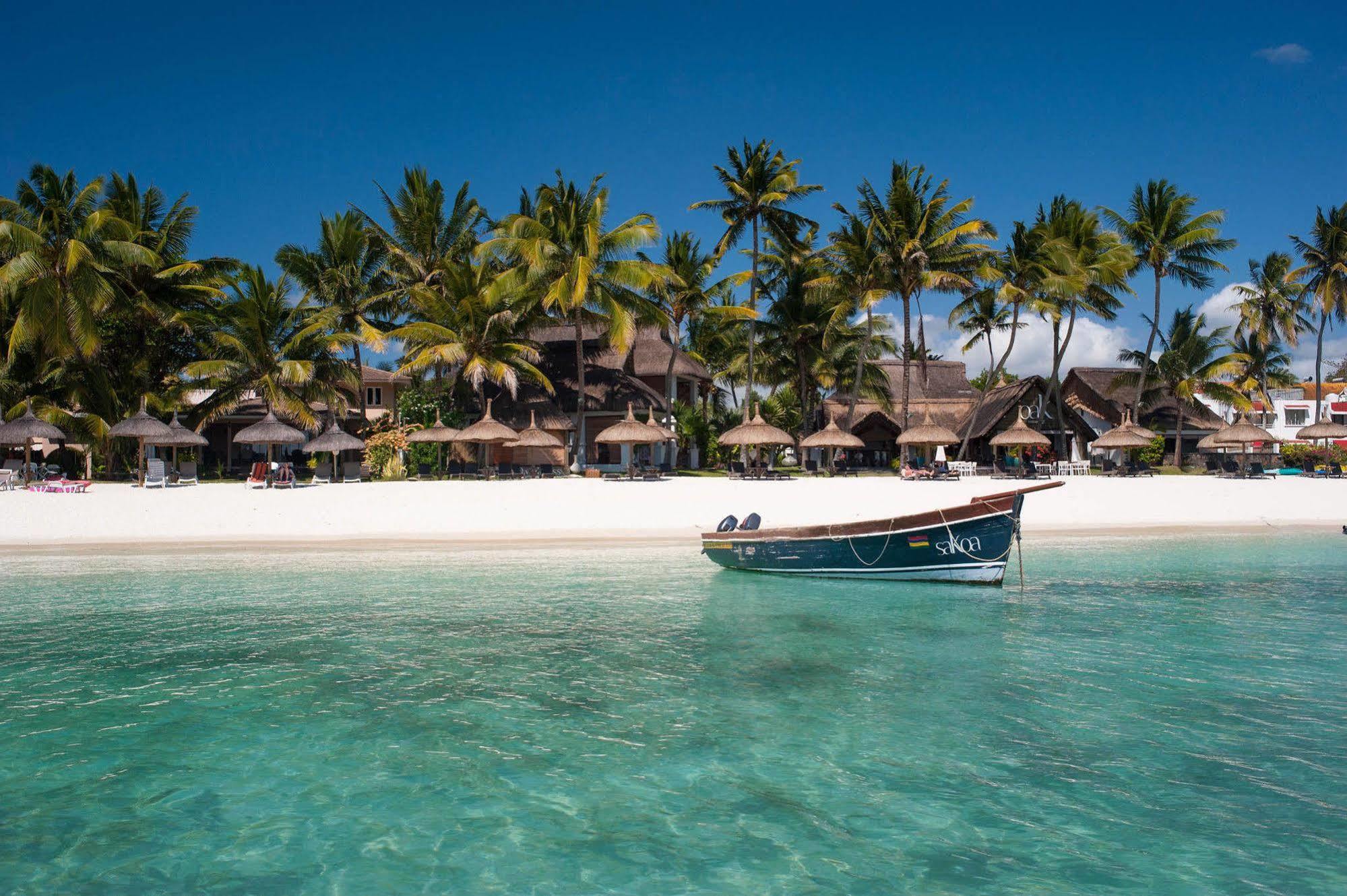 Constance Sakoa Boutik Hotell Trou aux Biches Exteriör bild
